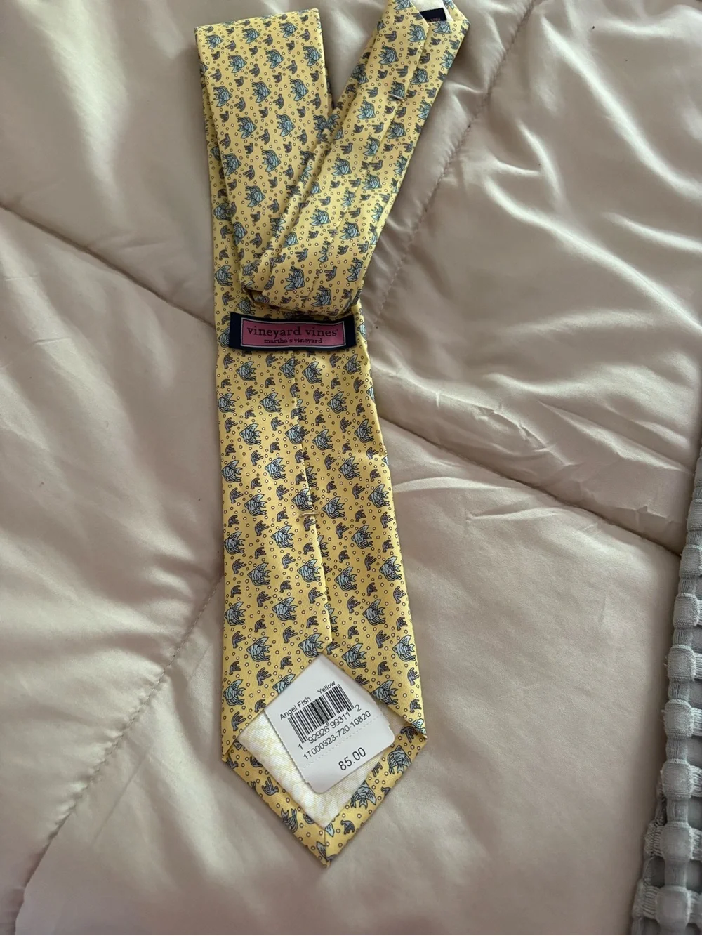 Vineyard Vines Angel Fish Tie
